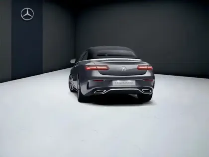 Photo 15 Mercedes CLA E 200 Cabriolet Executive