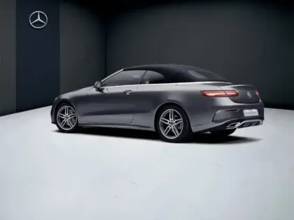 Photo 18 Mercedes CLA E 200 Cabriolet Executive