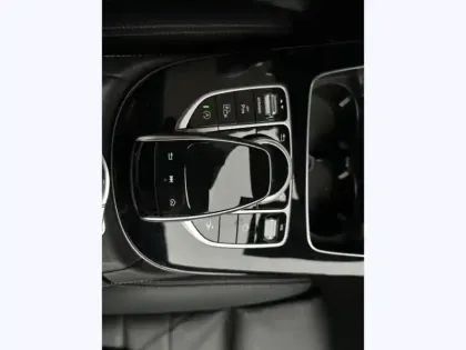 Photo 44 Mercedes CLA E 200 Cabriolet Executive