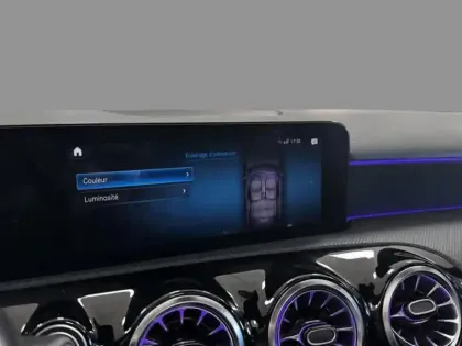 Photo 12 Mercedes Classe A Gén. IV (W177) Ph1 AMG Line 5