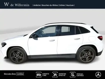Photo 22 Mercedes GLA 220 d 4MATIC AMG Line