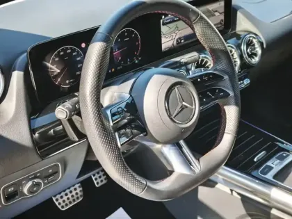 Photo 11 Mercedes GLA Gén. II (H247) Ph2 AMG Line 5