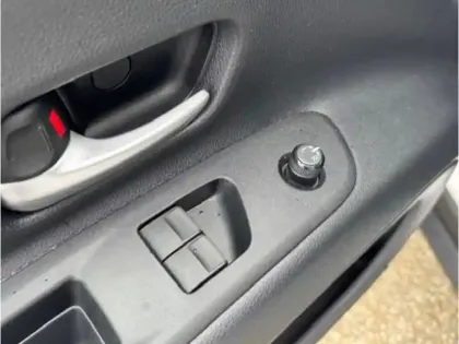 Photo 19 Toyota Aygo Gén. I Ph1 Dynamic 5