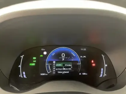 Photo 18 Toyota Yaris Gén. I Ph1 NG Design 5