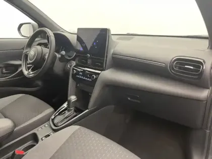 Photo 14 Toyota Yaris Gén. I Ph1 NG Design 5