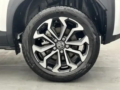 Photo 8 Toyota Yaris Hybride 1.5 HYBRID 116H DESIGN AUTO