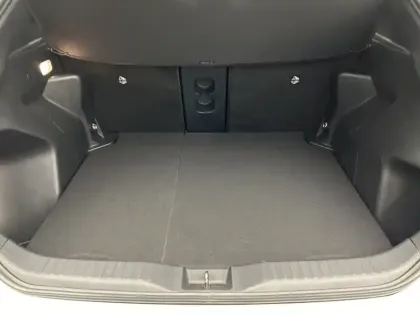 Photo 9 Toyota Yaris Hybride 1.5 HYBRID 116H DESIGN AUTO