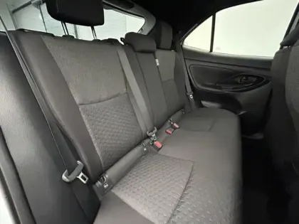 Photo 13 Toyota Yaris Hybride 1.5 HYBRID 116H DESIGN AUTO