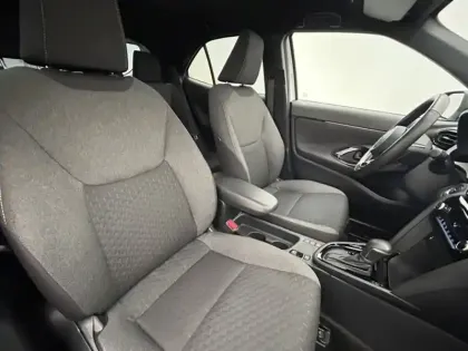 Photo 12 Toyota Yaris Hybride 1.5 HYBRID 116H DESIGN AUTO