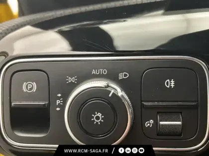 Photo 15 Mercedes Classe A Gén. IV (W177) Ph1 AMG Line 5