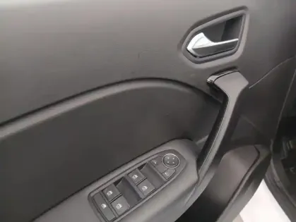 Photo 28 Renault Captur E-Tech 145 - 21 Business