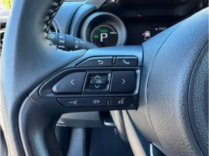 Photo 11 Toyota Yaris Hybride 116H Design MY22