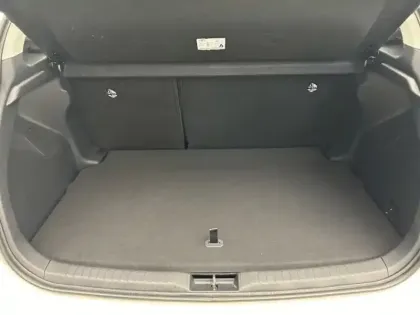 Photo 9 Toyota Yaris Hybride 116h Dynamic