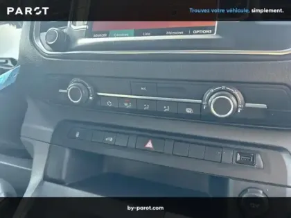 Photo 24 Citroën Jumpy Gén. III Ph1 NG Club 1