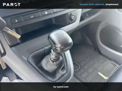 Photo 27 Citroën Jumpy Gén. III Ph1 NG Club 1