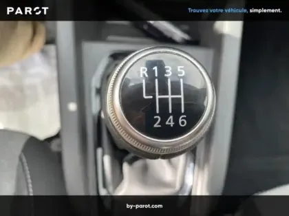 Photo 17 Renault Clio 1.5 dCi 100ch Evolution - 25