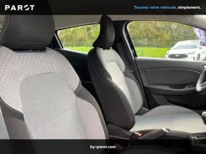 Photo 13 Renault Clio 1.5 dCi 100ch Evolution - 25