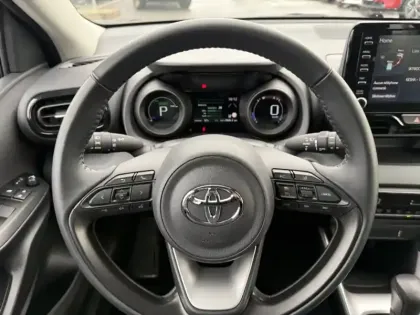 Photo 14 Toyota Yaris Hybride 116h Design