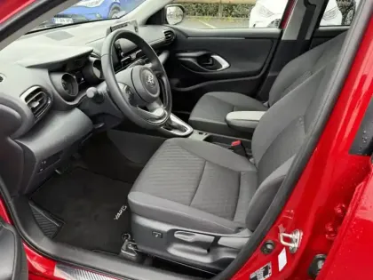 Photo 13 Toyota Yaris Hybride 116h Design