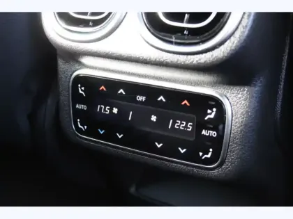 Photo 11 Mercedes Classe GLC Gén. II (C254) Ph1 AMG Line 5