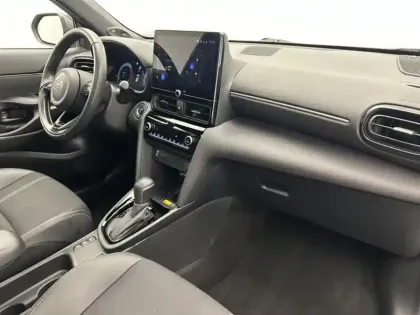 Photo 19 Toyota Yaris Gén. I Ph1 NG Première 5