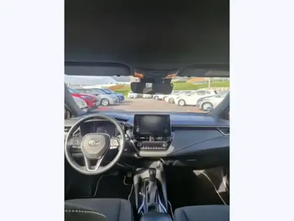 Photo 11 Toyota Corolla Hybride 184h Design