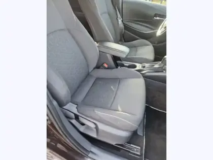 Photo 7 Toyota Corolla Hybride 184h Design