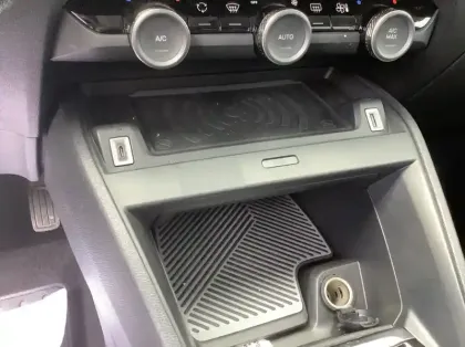 Photo 20 Citroën C4 Gén. III Ph1 NG MAX 5