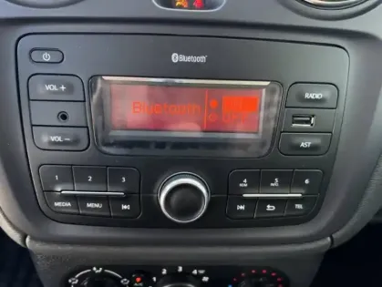 Photo 6 Dacia Lodgy 7 Places Essentiel TCe 100 FAP E6U