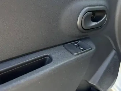 Photo 18 Dacia Lodgy 7 Places Essentiel TCe 100 FAP E6U