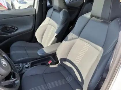 Photo 26 Toyota Yaris Hybride 1.5 HYBRID 116H TRAIL AWD AUTO