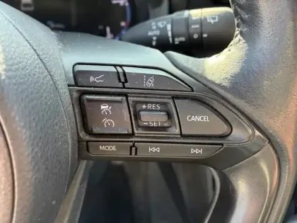 Photo 23 Toyota Yaris Hybride 1.5 HYBRID 116H TRAIL AWD AUTO