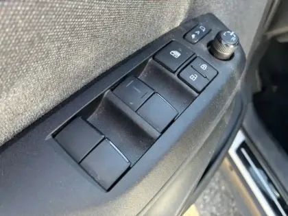 Photo 25 Toyota Yaris Hybride 1.5 HYBRID 116H TRAIL AWD AUTO