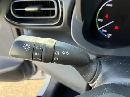 Photo 20 Toyota Yaris Hybride 1.5 HYBRID 116H TRAIL AWD AUTO