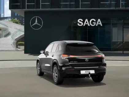 Photo 24 Mercedes EQA Gén. I (H243) Ph2 Base 5