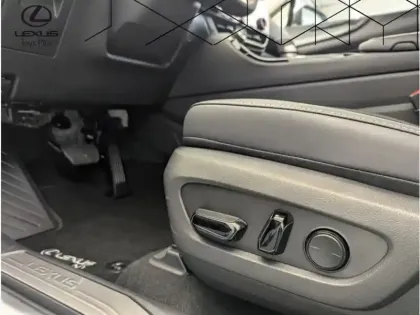 Photo 16 Lexus Nx Gén. II Ph1 Luxe 5