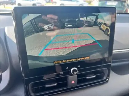 Photo 14 Toyota Yaris Hybride 116H DESIGN PACK MY26