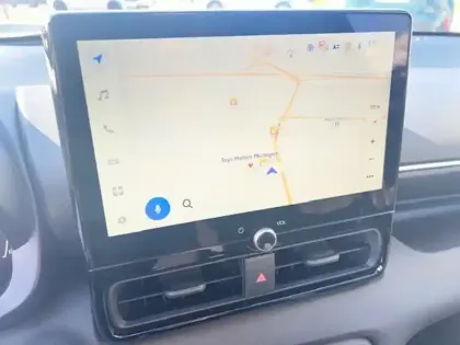 Photo 13 Toyota Yaris Hybride 116H DESIGN PACK MY26