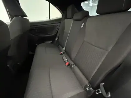 Photo 17 Toyota Yaris Hybride 1.5 HYBRID 116H DESIGN AUTO