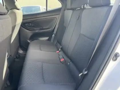 Photo 10 Toyota Yaris Hybride 1.5 HYBRID 130H DESIGN AUTO 2WD