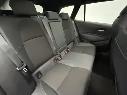 Photo 17 Toyota Corolla Hybride 1.8L 140h GR Sport