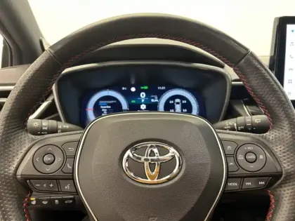 Photo 15 Toyota Corolla Hybride 1.8L 140h GR Sport