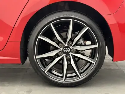 Photo 8 Toyota Corolla Hybride 1.8L 140h GR Sport