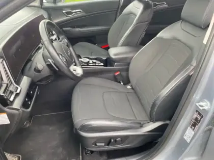 Photo 9 Kia Sportage 1.6 T-GDi 230ch HEV Design BVA6 4x2