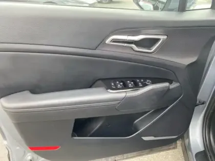 Photo 5 Kia Sportage 1.6 T-GDi 230ch HEV Design BVA6 4x2