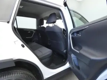 Photo 18 Toyota Rav4 Gén. V Ph1 Dynamic Business 5