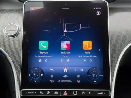 Photo 15 Mercedes Classe C Gén. V (W206) Ph1 AMG Line + 4