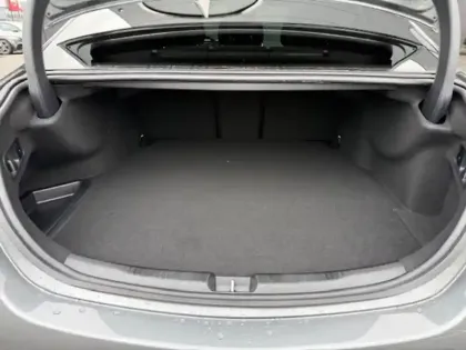 Photo 6 Mercedes Classe C Gén. V (W206) Ph1 AMG Line + 4