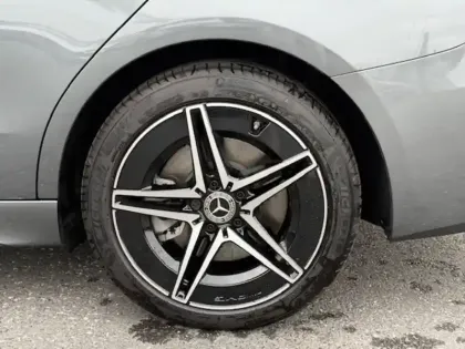 Photo 5 Mercedes Classe C Gén. V (W206) Ph1 AMG Line + 4