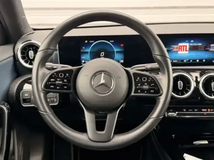 Photo 17 Mercedes Classe A 180 d